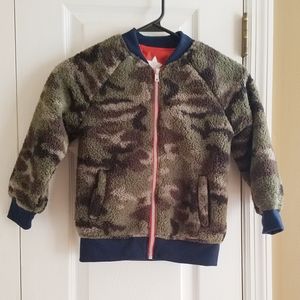 Camo Zipper Fleece Jacket Size 5 Boys
